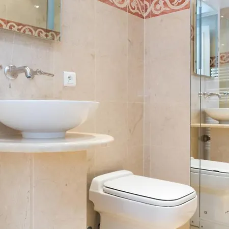 Luxury 4 Bedrooms On Croisette - Jacuzzi * Κάννες